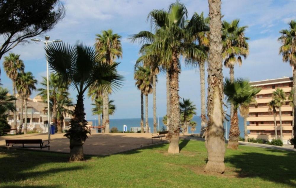 Nice Bungalow La Mata With Sea Views Torrevieja Exterior photo